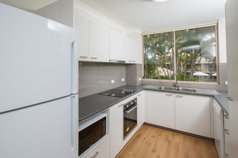 Miami Beachside Holiday Apartments - Accommodation Whitsundays 22