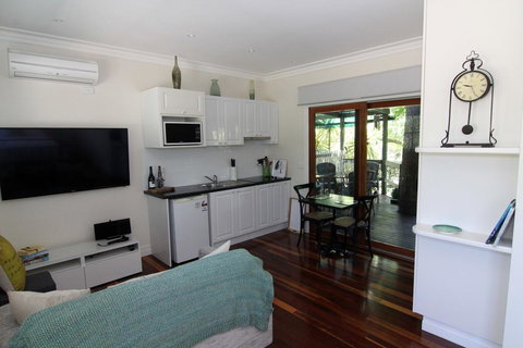 Westering Cottage - Accommodation Whitsundays 1