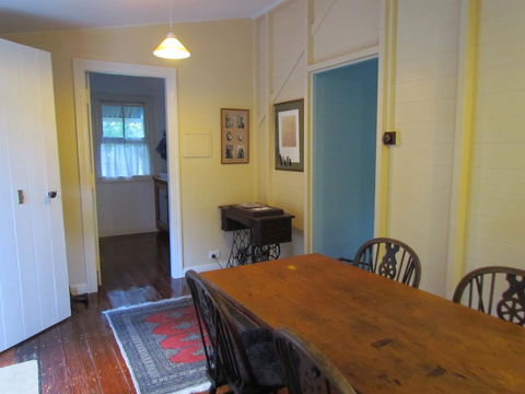 Whitsunday Cane Cutters Cottage - Accommodation Whitsundays 3