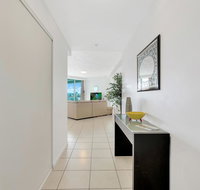 Wings Luxury Apartment Pink Poodle