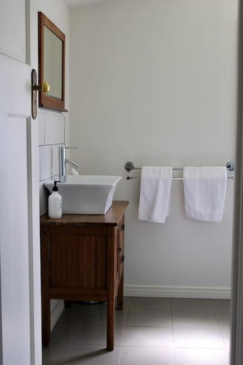 Wormwood Studio - Accommodation Whitsundays 3