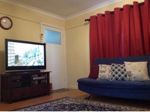 Wylie Stays - Accommodation Whitsundays 2