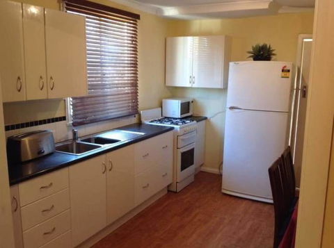 Wylie Stays - Accommodation Whitsundays 1