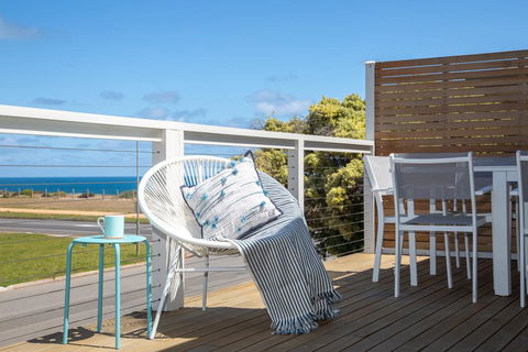 Xanadu - Aldinga Beach - Accommodation Whitsundays 0