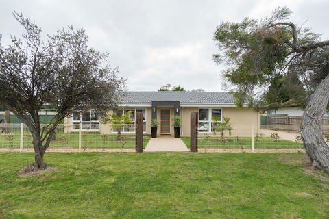 Xanadu Shores - Accommodation Whitsundays 0