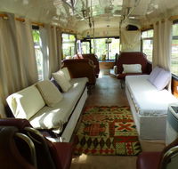 Yamba Hinterland bush retreat - Vintage bus stay - Accommodation Whitsundays