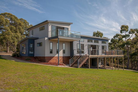 Yarrabee Nature Reserve - Accommodation Whitsundays 0
