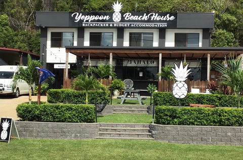 Yeppoon Beachhouse - Accommodation Whitsundays 3