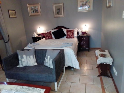 York's Lookout Lodge Bed And Breakfast - Accommodation Whitsundays 0