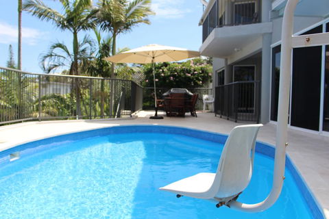 Zaffiro Beach House - Accommodation Whitsundays 1