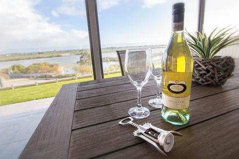 Serenity And Sweeping Murray River Views - Accommodation Whitsundays 2
