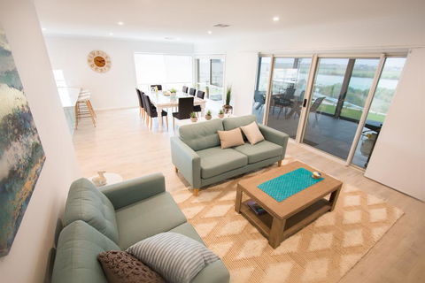 Serenity And Sweeping Murray River Views - Accommodation Whitsundays 3