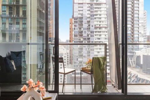A 2 Bed 3min To Melbourne Central With Parking - Accommodation Whitsundays 0