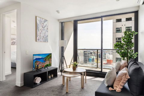 A 2BR Apt Near Melbourne Central Amazing Views - Accommodation Whitsundays 1