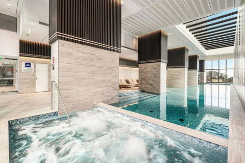 A 2BR Apt Near Melbourne Central & QV Market - Accommodation Whitsundays 3