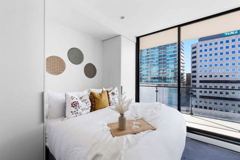 A 2BR Apt Near Shrine Of Remembrance FREE Parking - Accommodation Whitsundays 1
