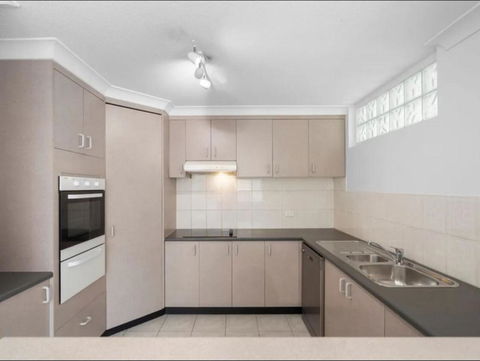 A 3 Bedders Close To Everything - Accommodation Whitsundays 3