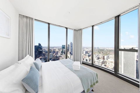 A 3BR Apt Next To Melbourne Central FREE Parking - Accommodation Whitsundays 1