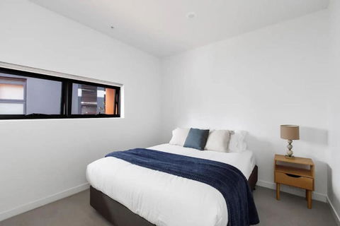 A 3BR Apt Next To Melbourne Zoo FREE Parking - Accommodation Whitsundays 4