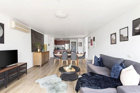 A 3BR Apt Next To Southern Cross FREE Parking - Accommodation Whitsundays 2
