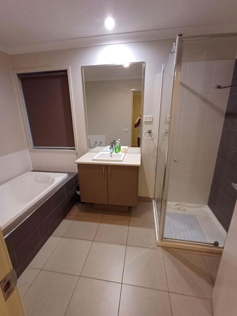 A Beautiful And Spacious Home - Accommodation Whitsundays 4