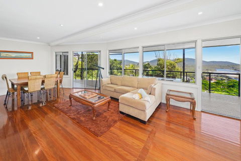 A BIGGER Slice Of Paradise - Accommodation Whitsundays 3