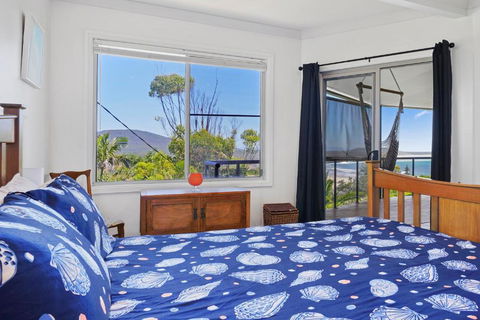 A BIGGER Slice Of Paradise - Accommodation Whitsundays 4