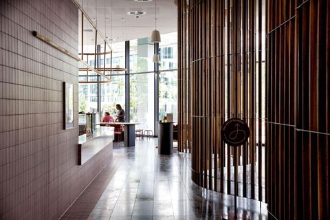 A By Adina Canberra - Accommodation Whitsundays 4