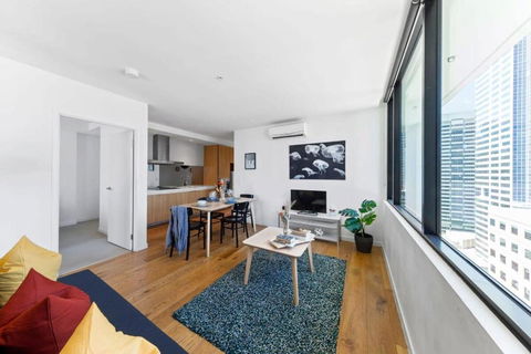 A Chic 2BR Apt City Views Near Southern Cross - Accommodation Whitsundays 1