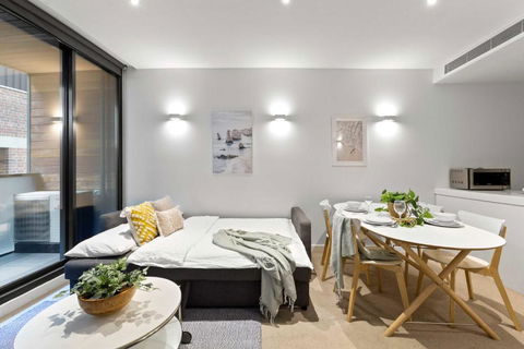 A Chic & Comfy 2BR Apt Near Federation Square - Accommodation Whitsundays 1
