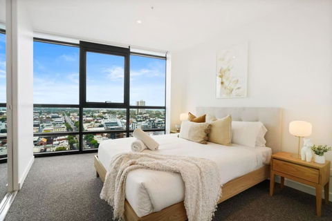 A Comfortable Stay Awaits You In Southbank - Accommodation Whitsundays 1