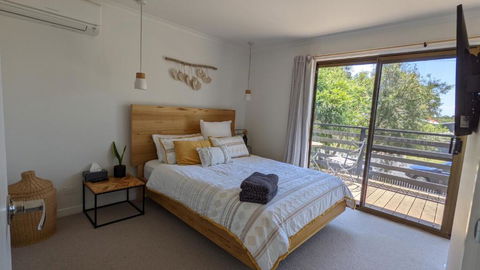 A Home Away From Home - Accommodation Whitsundays 1