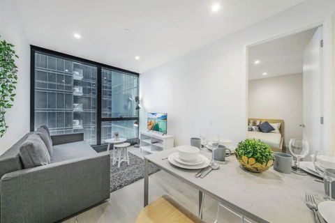 A Lovely Apt Near Crown Casino & Southgate Mall - Accommodation Whitsundays 0