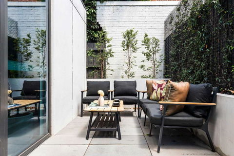 A Lux 3BR Townhouse In South Yarra FREE Parking - Accommodation Whitsundays 4