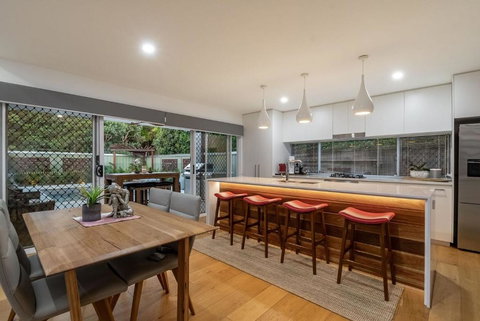 A Perfect Stay - Byron Sunrise - Heated Pool - Accommodation Whitsundays 1