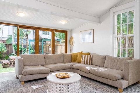 A Perfect Stay - Starr Cottage - Accommodation Whitsundays 1