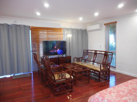 A Spacious Holiday Suite - Accommodation Whitsundays 0