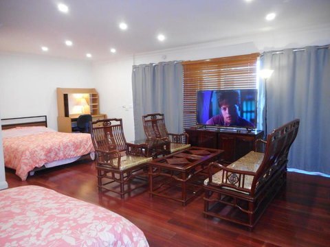 A Spacious Holiday Suite - Accommodation Whitsundays 3