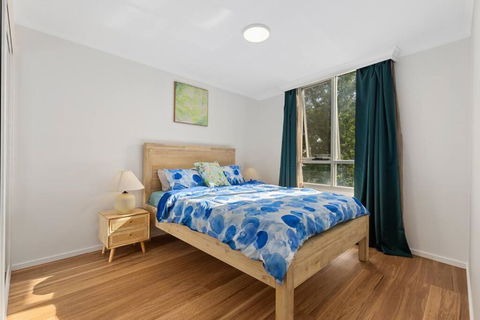 A Wabi-Sabi Style Apartment At City - Accommodation Whitsundays 4