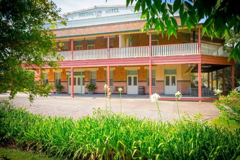 Abernethy House & Cottage - Accommodation Whitsundays 4