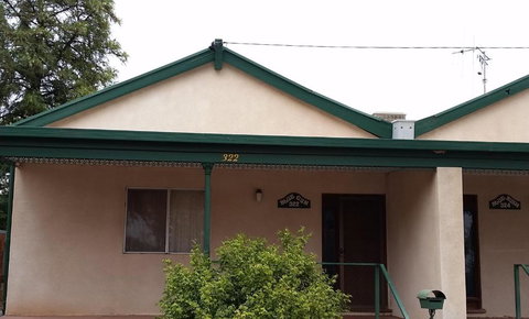 About Town Cottages - Accommodation Whitsundays 3