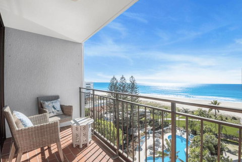 Absolute Beachfront Royal Palms - Accommodation Whitsundays 0