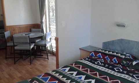Acclaim Gateway Tourist Park - Accommodation Whitsundays 0