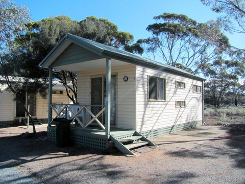 Acclaim Gateway Tourist Park - Accommodation Whitsundays 3