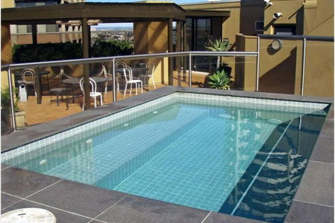 Accommodation Sydney: Hyde Park View 2 Bedroom 1 Bathroom Pet Friendly Apartment - Accommodation Whitsundays 4