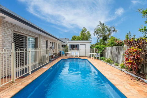 Admiralty Shores - LJHooker Yamba - Accommodation Whitsundays 3