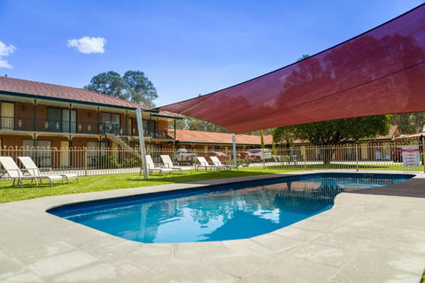 Advance Motel - Accommodation Whitsundays 3