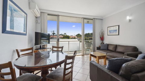 Affordable, Pool, Spa, Beach, Bbq, Sleeps 4 - Accommodation Whitsundays 1