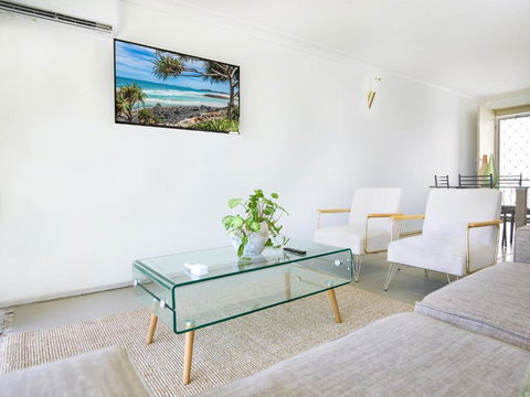Affordable Accommodation In The Heart Of Surfers Paradise - Accommodation Whitsundays 1
