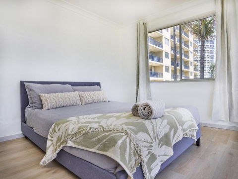 Affordable Accommodation In The Heart Of Surfers Paradise - Accommodation Whitsundays 3